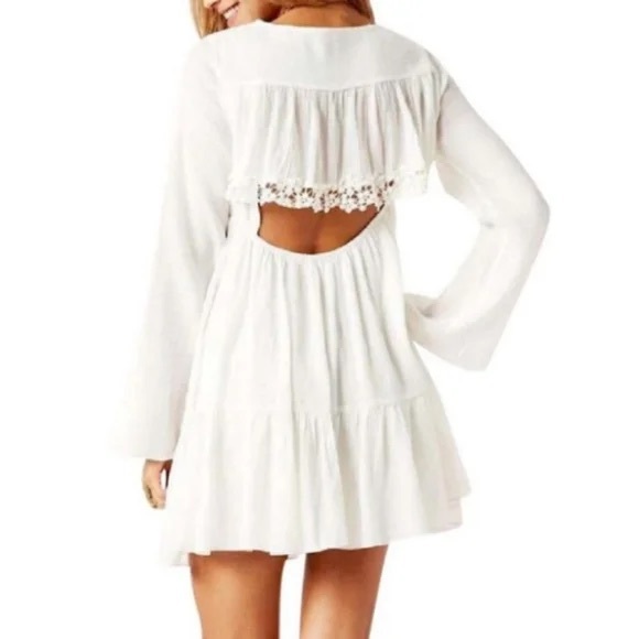 Free People - Crochet Edged Plunging Neckline - Open Back - Flare Sleeved Dress - Picture 1 of 11